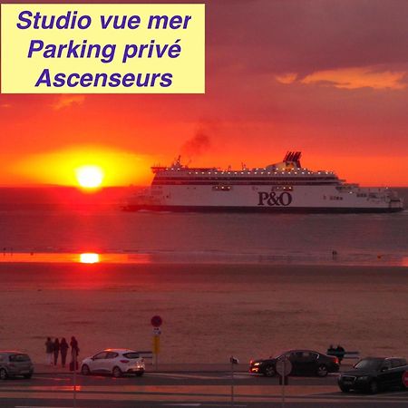 Appartamento Au Rythme Des Ferrys Calais Esterno foto